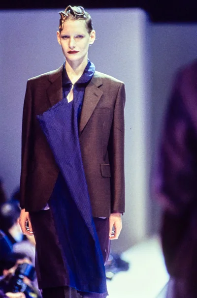 Look 50
